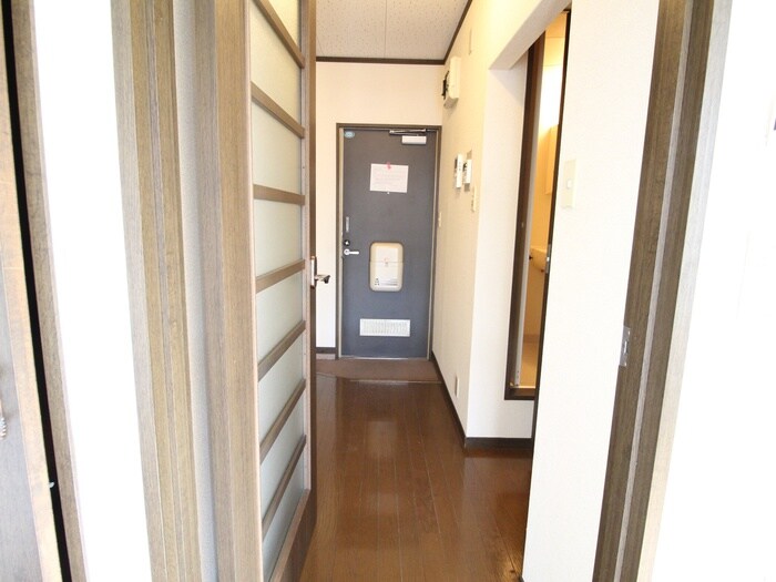 物件内観写真22　(廊下)