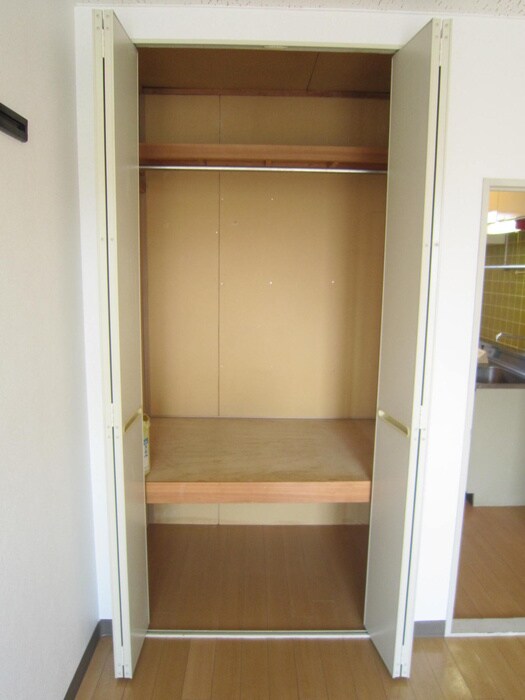 物件内観写真9　(収納)