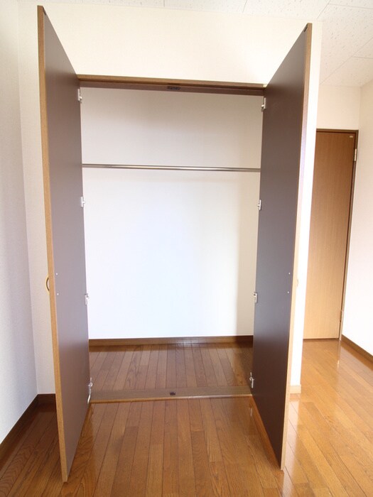 物件内観写真14　(収納)