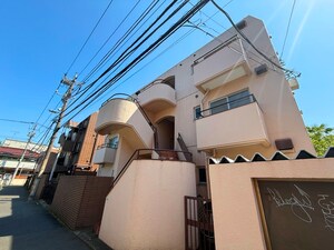 メゾンいずみ外観写真