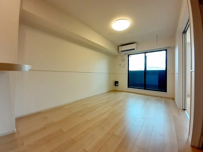 物件内観写真4　(居室)