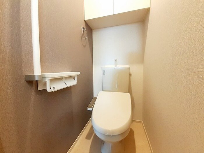 物件内観写真7　(トイレ)