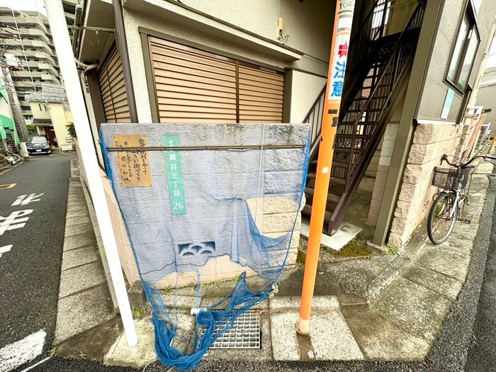 新和コーポの物件外観写真