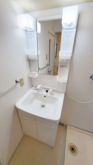 物件内観写真12　(洗面)