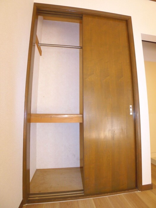 物件内観写真9　(収納)