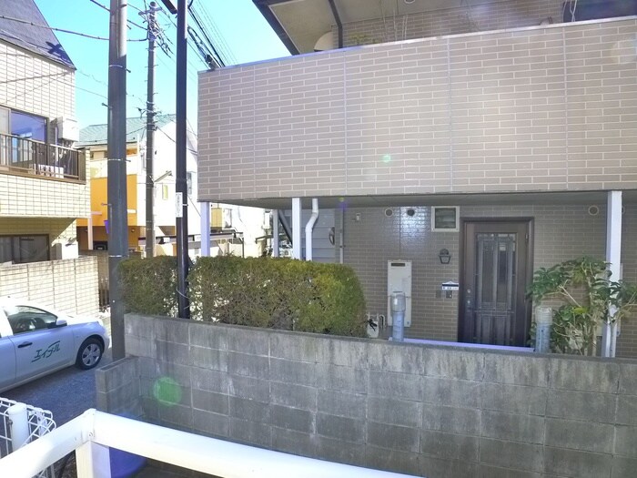 物件内観写真16　(室内からの展望)