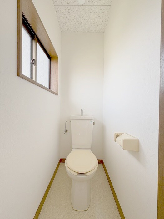 物件内観写真10　(トイレ)