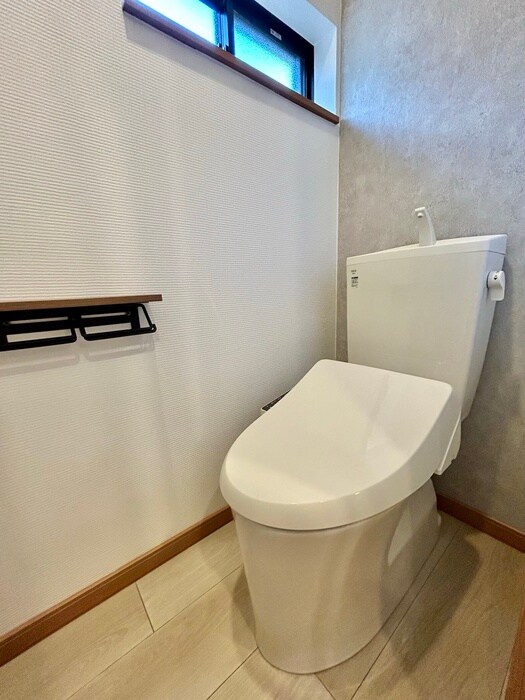 物件内観写真11　(トイレ)