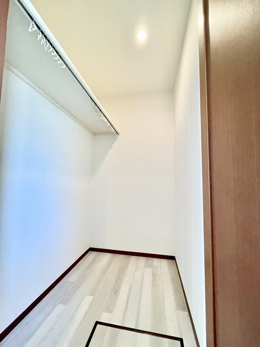 物件内観写真14　(収納)