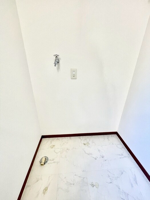 物件内観写真22　(洗濯機置場)