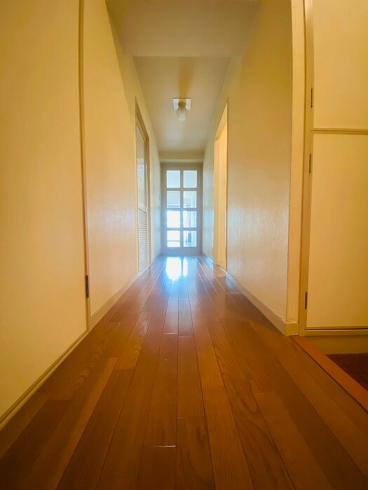 物件内観写真18　(廊下)