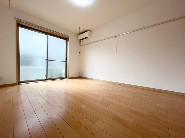 物件内観写真5　(居室)