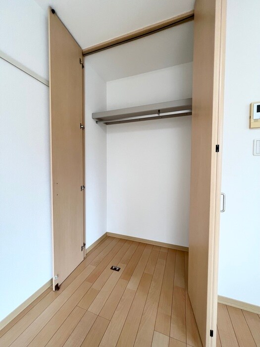 物件内観写真7　(収納)