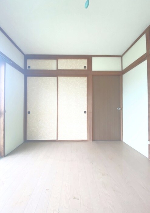 物件内観写真9　(居室)