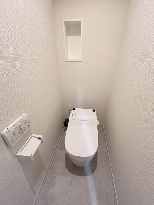 物件内観写真10　(トイレ)