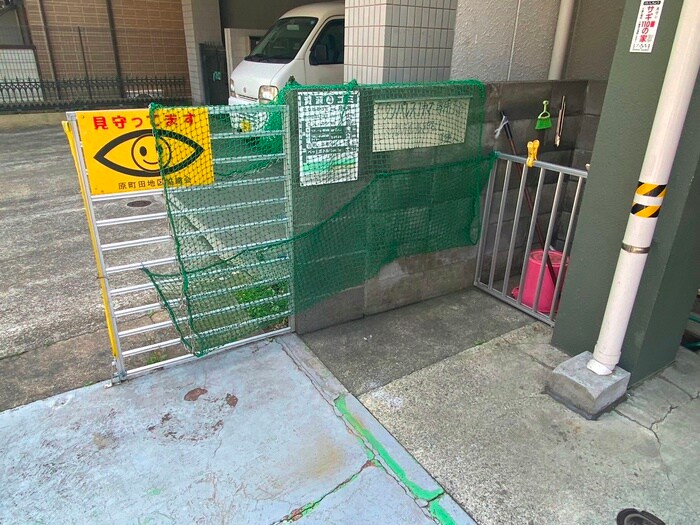 物件外観写真4　(建物設備)