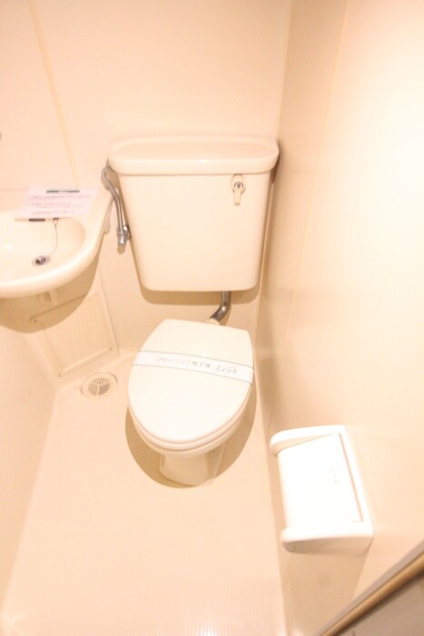 物件内観写真14　(トイレ)