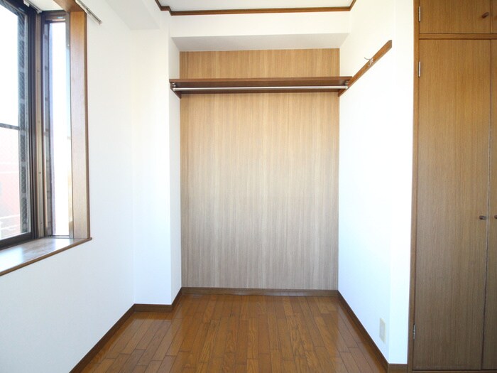 物件内観写真18　(居室)