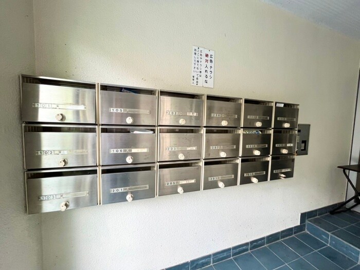 物件外観写真6　(建物設備)