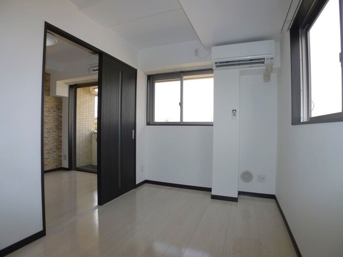 物件内観写真11　(内観写真)