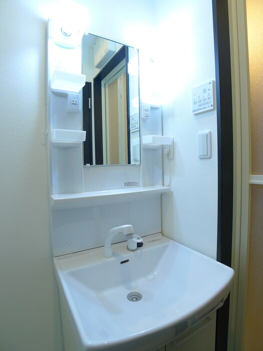 物件内観写真17　(洗面)