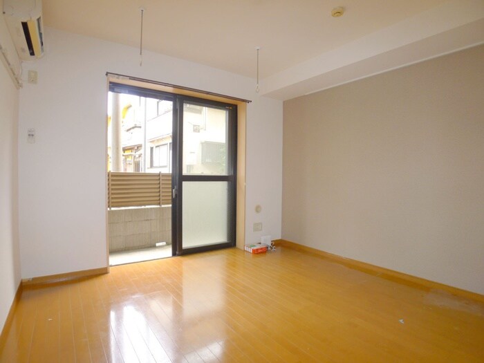 物件内観写真7　(ベランダ・バルコニー)