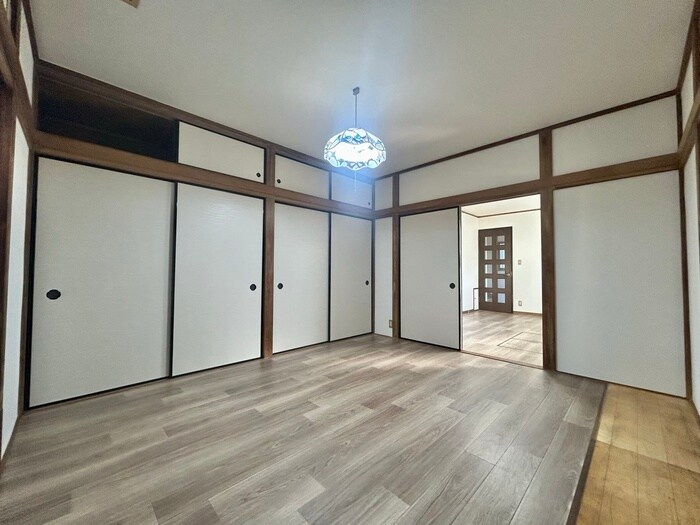物件内観写真4　(居室)