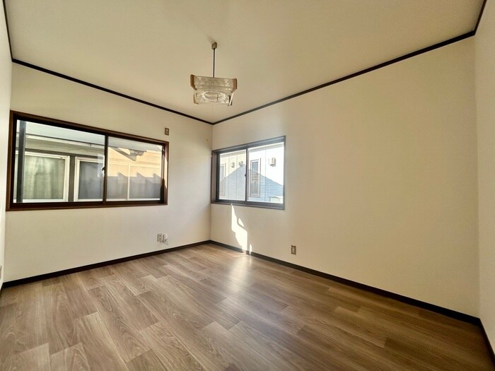 物件内観写真8　(居室)