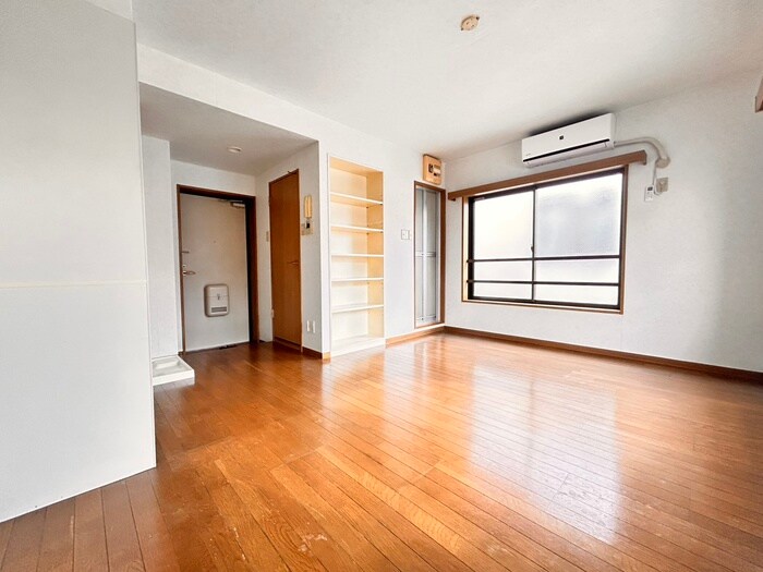 物件内観写真9　(居室)