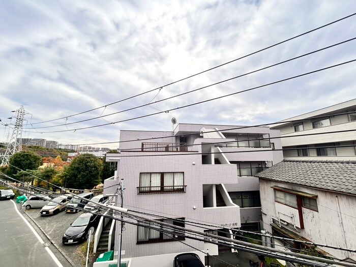 物件内観写真21　(室内からの展望)