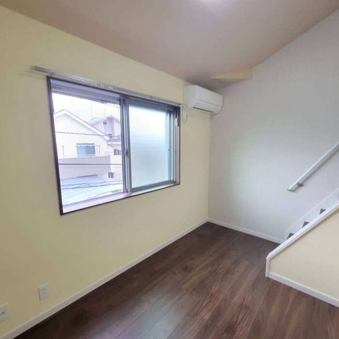 物件内観写真9　(居室)