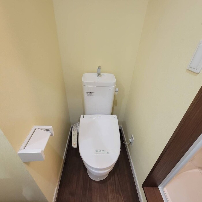 物件内観写真15　(トイレ)