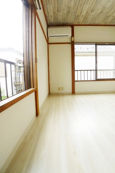 物件内観写真6　(居室)