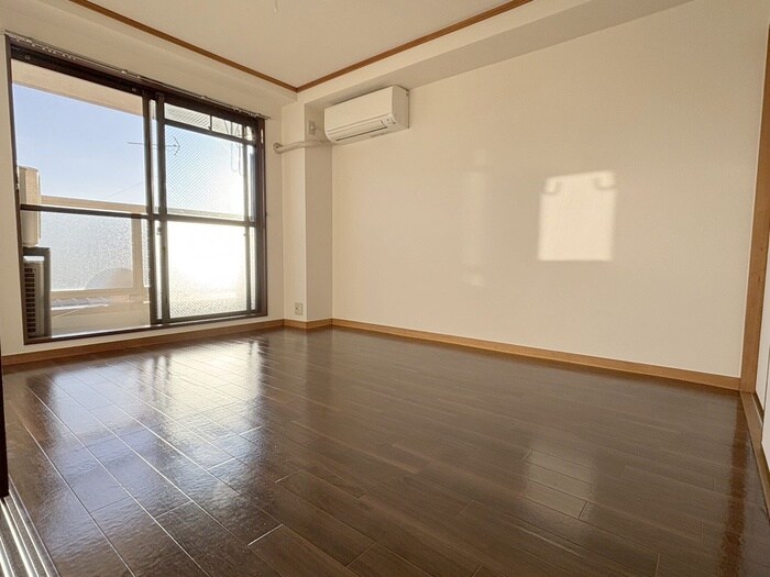 ロイヤルハウスの居室