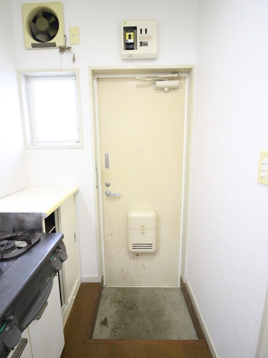 物件内観写真21　(玄関)
