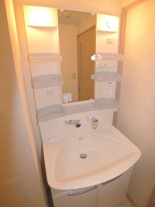 物件内観写真10　(洗面)