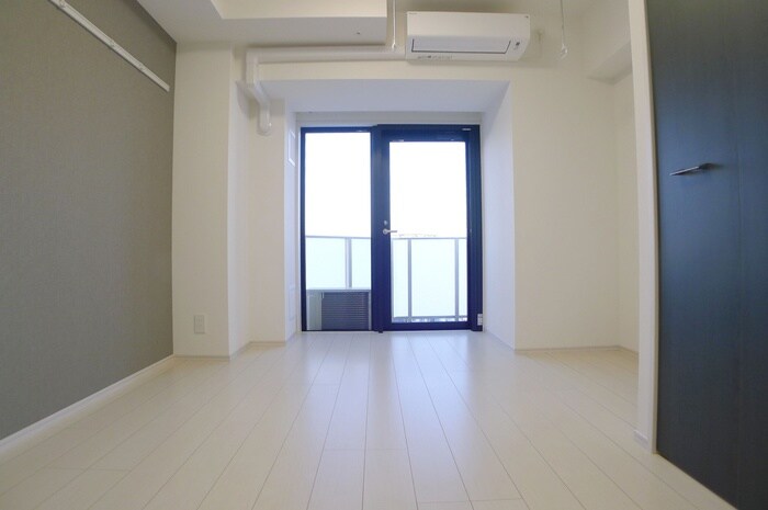 物件内観写真9　(ベランダ・バルコニー)