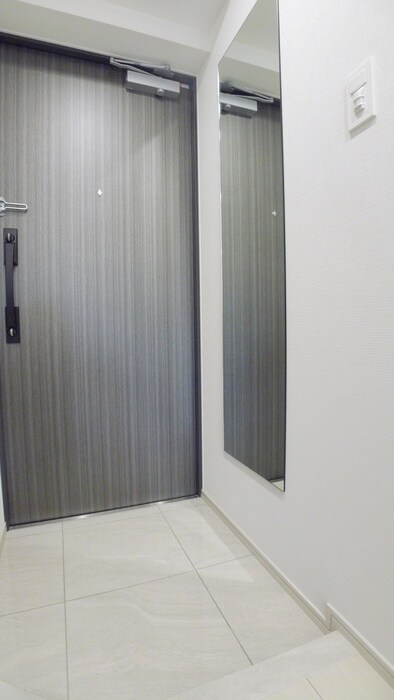 物件内観写真19　(玄関)