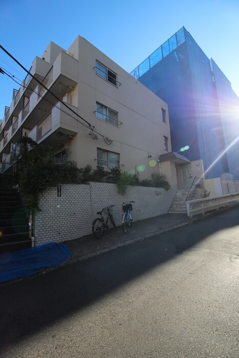 物件外観写真5　(外観写真)