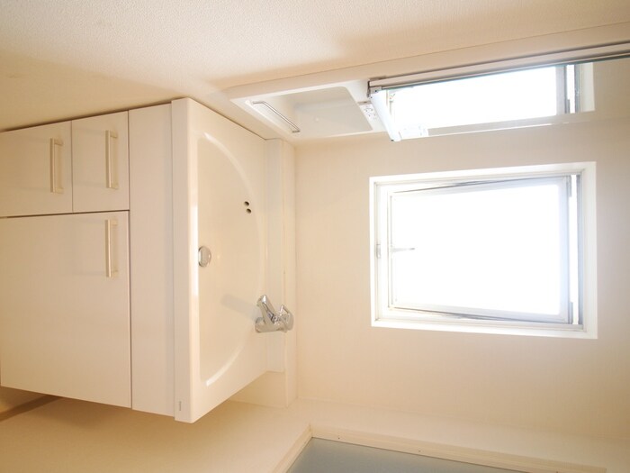 物件内観写真11　(洗面)