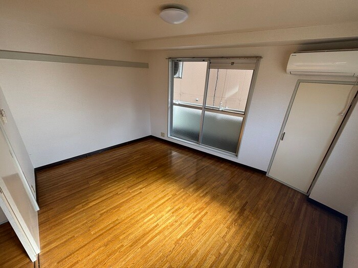 物件内観写真17　(居室)