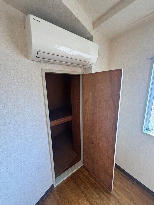 物件内観写真18　(収納)