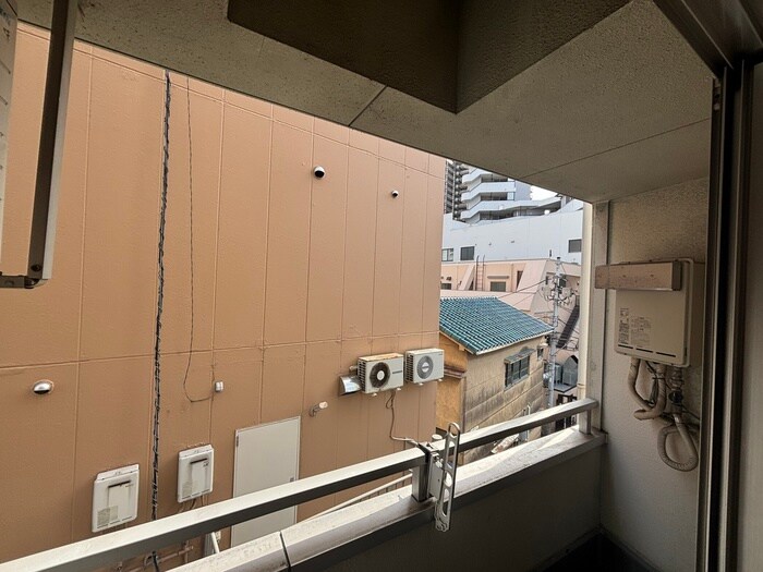 物件内観写真20　(室内からの展望)