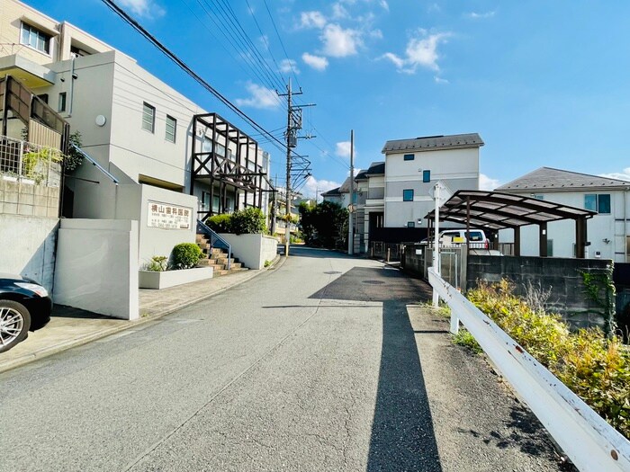 物件外観写真6　(周辺環境)