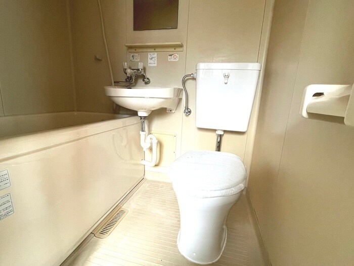 物件内観写真11　(トイレ)