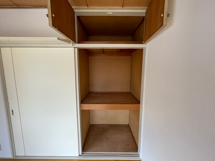 物件内観写真13　(収納)