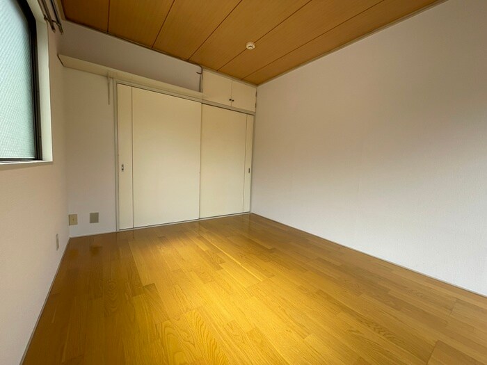 物件内観写真18　(居室)