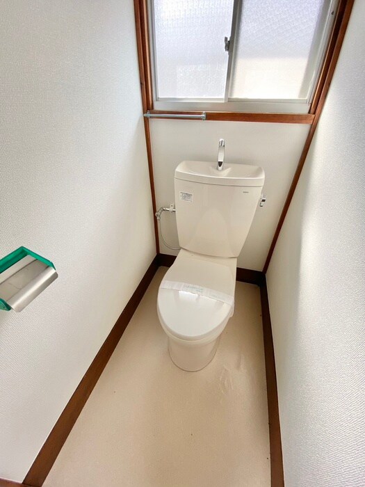 物件内観写真13　(トイレ)