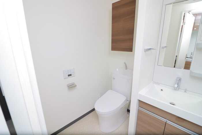 物件内観写真12　(トイレ)