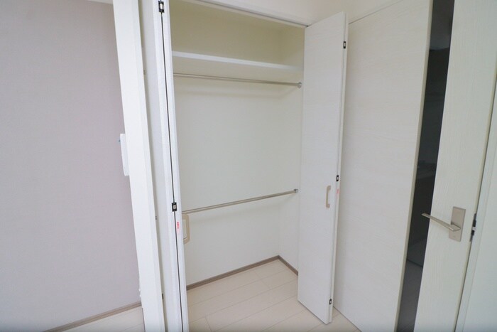 物件内観写真16　(収納)